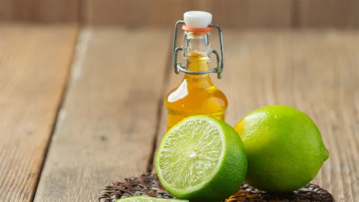 photo of lemon essential oil